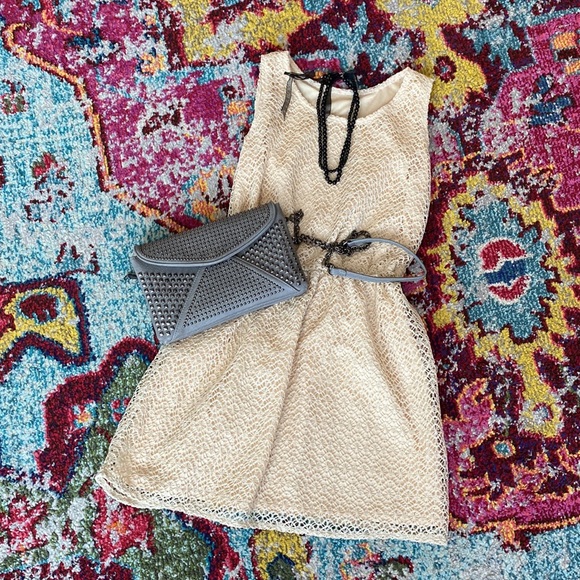 Vintage lace mini dress - Picture 7 of 7